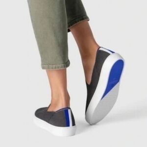 ROTHY’S The Original Navy Blue Slip-On Sneakers. Women. Size 7.5